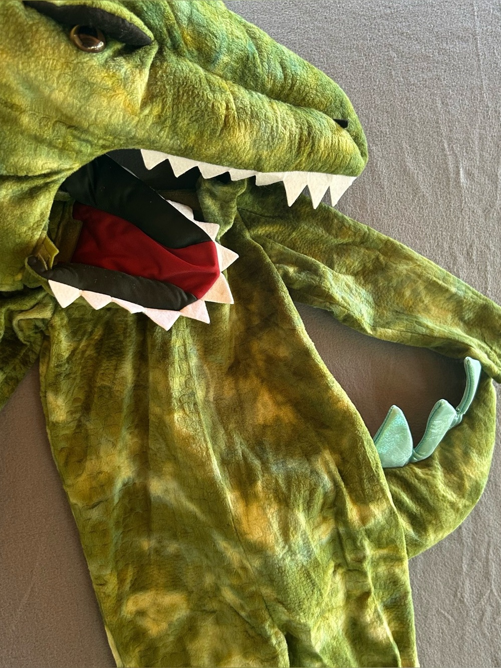 Pottery Barn Kids Light-Up T-Rex Halloween Costume Dinosaur Size 4-6